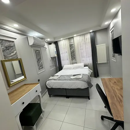 Joe Black 2* Stambuł