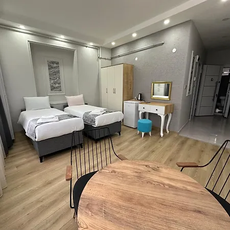 Joe Black 2* Stambuł