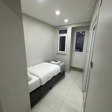 Hotel Joe Black *