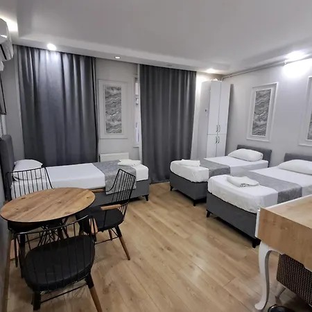 Joe Black 2* Isztambul