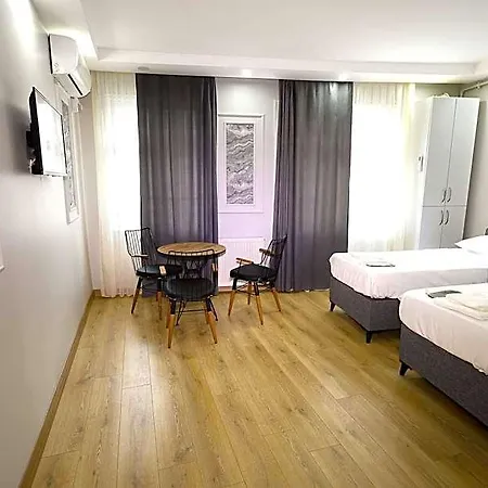 Hotel Joe Black